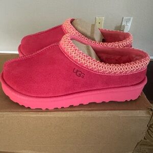 UGG Tasman Slipper